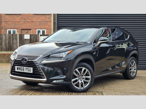 Lexus NX 300h  2.5 300h Luxury E-CVT 4WD Euro 6 (s/s) 5dr 