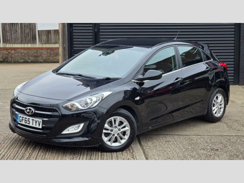 Hyundai i30  1.6 CRDi Blue Drive SE Euro 6 (s/s) 5dr 