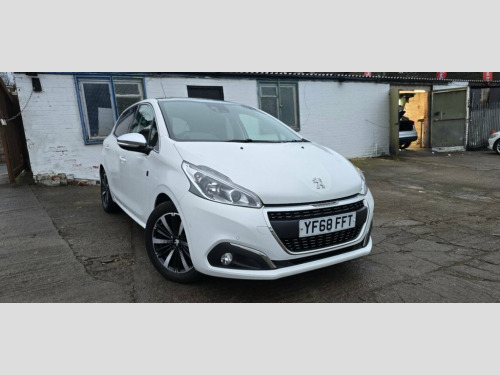 Peugeot 208  1.2 PureTech Tech Edition Hatchback 5dr Petrol Man