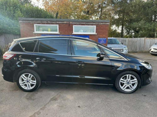 Ford S-MAX  2.0 TDCi Titanium MPV 5dr Diesel Manual Euro 6 (s/