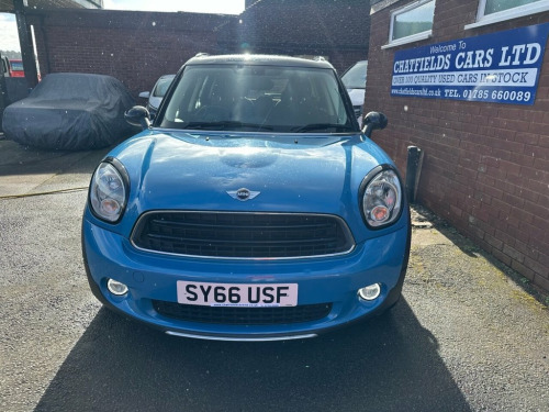 MINI Countryman  1.6 Cooper D SUV 5dr Diesel Manual ALL4 Euro 6 (s/