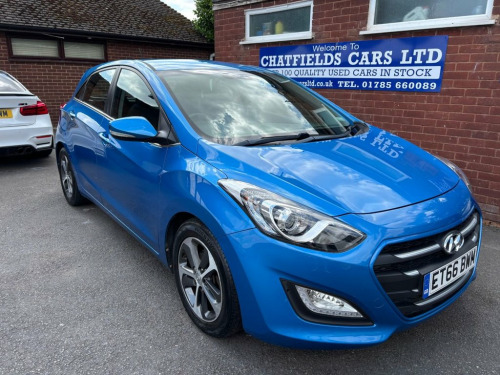 Hyundai i30  1.4 Blue Drive SE Nav Hatchback 5dr Petrol Manual 