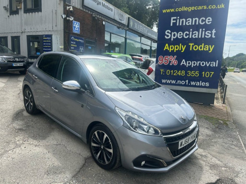 Peugeot 208  2018/68 1.2 PureTech Tech Edition Hatchback 5dr Pe