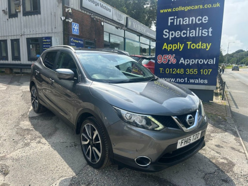 Nissan Qashqai  2015/15 1.2 DIG-T Tekna SUV 5dr Petrol Manual 2WD 