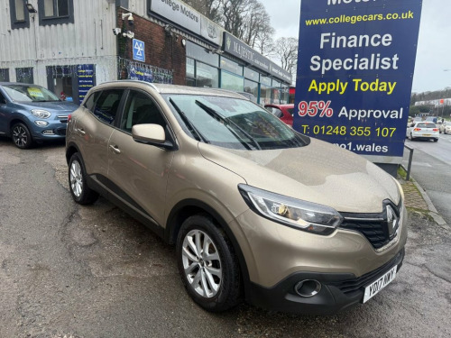 Renault Kadjar  2017/17 1.5 dCi Dynamique Nav SUV 5dr Diesel Manua 