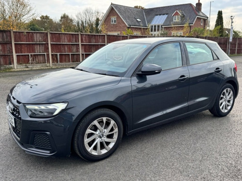 Audi A1  1.0 TFSI 30 SPORT 115 BHP