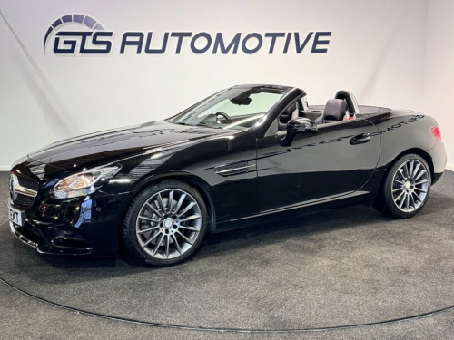 Mercedes-Benz SLC  250d 2.1 AMG LINE CONVERTIBLE G-TRONIC AUTO 204 BH