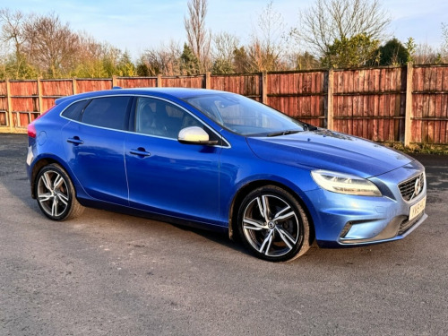 Volvo V40  2.0 T2 GPF R-DESIGN PRO 122 BHP