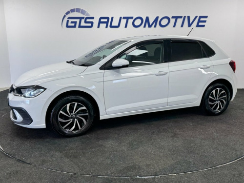 Volkswagen Polo  1.0 TSI LIFE FIVE DOOR 95 BHP