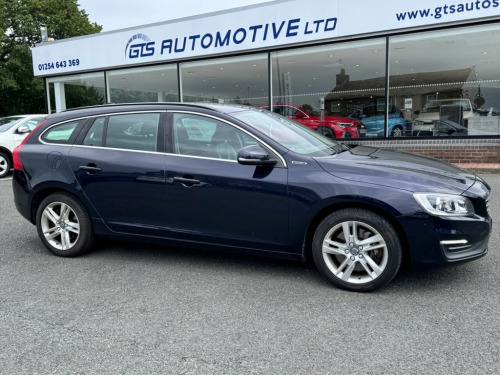Volvo V60  ESTATE 2.4 D5 TWIN ENGINE SE NAVIGATION PLUG-IN HY