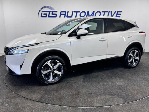 Nissan Qashqai  1.3 DIG-T MHEV N-CONNECTA HYBRID 140 BHP + SAT NAV