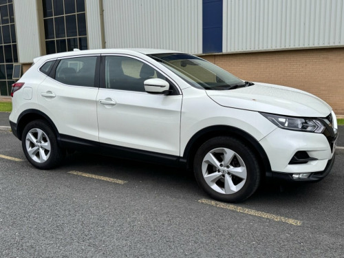 Nissan Qashqai  1.3 DIG-T ACENTA PREMIUM 140 BHP + SAT NAV + CAMER