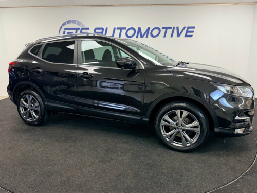 Nissan Qashqai  1.2 DIG-T N-CONNECTA 115 BHP + SAT NAV +GLASS SUNR
