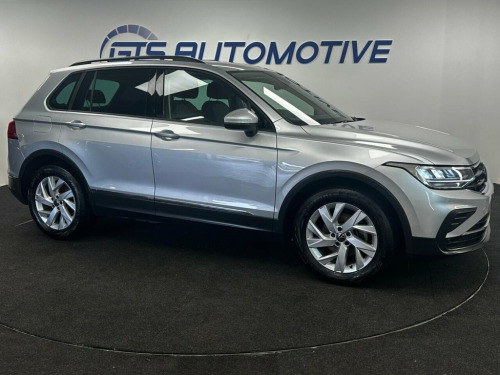 Volkswagen Tiguan  1.5 TSI LIFE 150 BHP
