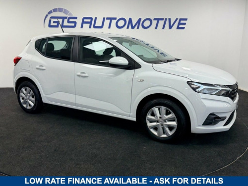 Dacia Sandero  1.0 TCe COMFORT FIVE DOOR 90 BHP + SAT NAV + REAR 