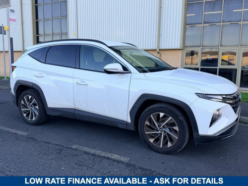 Hyundai Tucson  1.6 T-GDi PREMIUM 150 BHP + SAT NAV + REAR CAMERA 