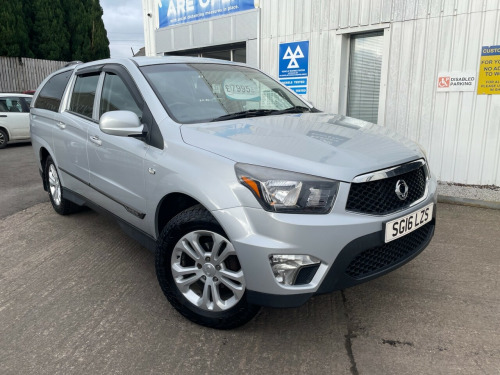 Ssangyong Korando Sports  2.0D EX Pickup Double Cab 4dr Diesel Manual 4WD Euro 5 (155 ps)