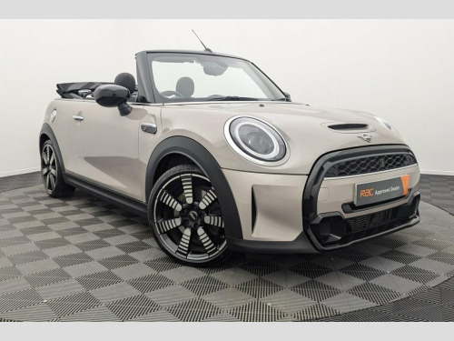 MINI Convertible  2.0 COOPER S EXCLUSIVE 3d 176 BHP Award Winning 5 