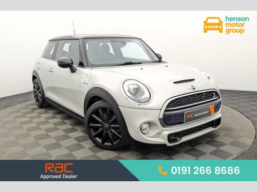 MINI Hatch  2.0 Cooper SD Hatchback 3dr Diesel Auto 6Spd Euro 