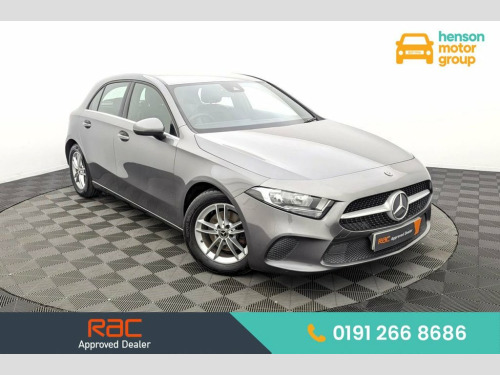 Mercedes-Benz A-Class A180 1.3 A180 SE Hatchback 5dr Petrol Manual Euro 6 (s/