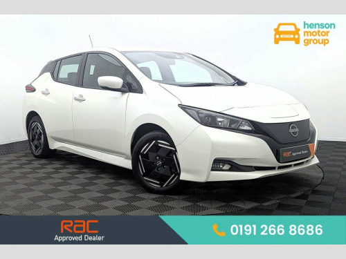 Nissan Leaf  39kWh Acenta Hatchback 5dr Electric Auto (150 ps)  