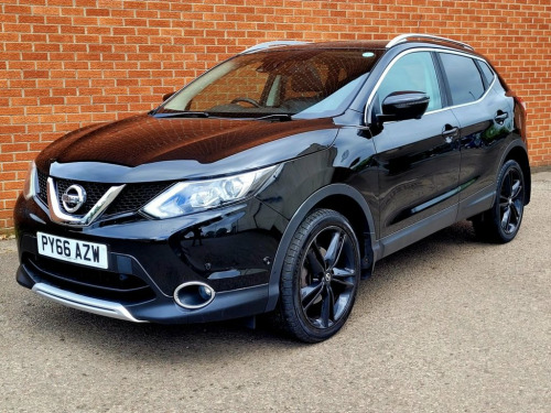 Nissan Qashqai  1.5 dCi Black Edition SUV 5dr Diesel Manual 2WD Eu