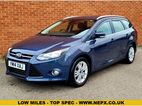 Ford Focus  1.6 TDCi Titanium Navigator Estate 5dr Diesel Manu