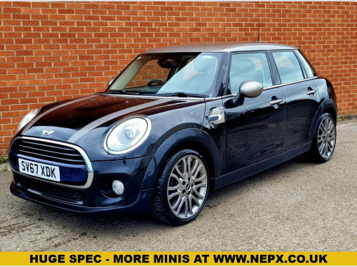 MINI Hatch  1.5 Cooper Seven Hatchback 5dr Petrol Manual Euro 