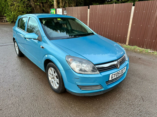 Vauxhall Astra  1.8i 16V Club 5dr Auto