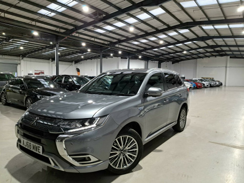 Mitsubishi Outlander  2.4h TwinMotor 13.8kWh 5hs CVT 4WD Euro 6 (s/s) 5dr