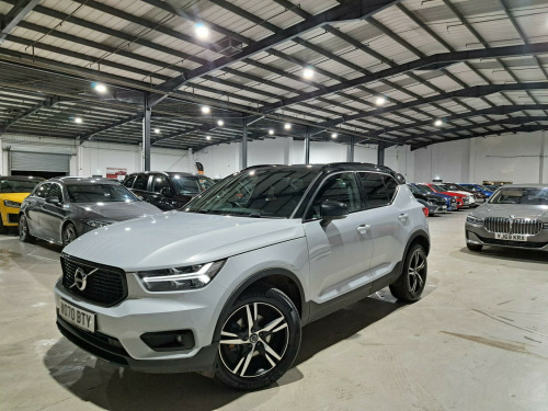 Volvo XC40  1.5 T3 R-Design Auto Euro 6 (s/s) 5dr