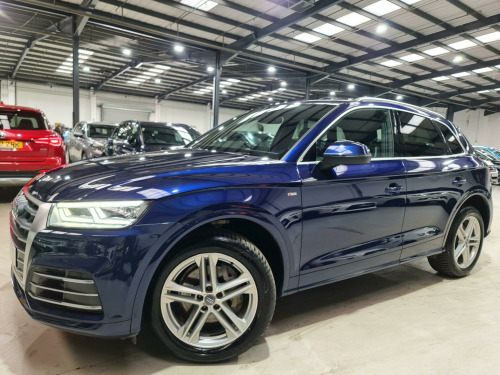 Audi Q5  2.0 TFSI S line S Tronic quattro Euro 6 (s/s) 5dr