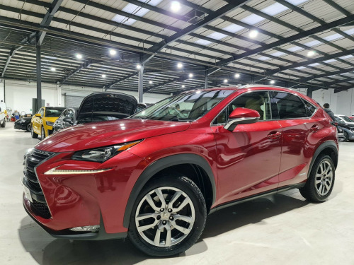 Lexus NX 300h  2.5 300h Luxury E-CVT 4WD Euro 6 (s/s) 5dr