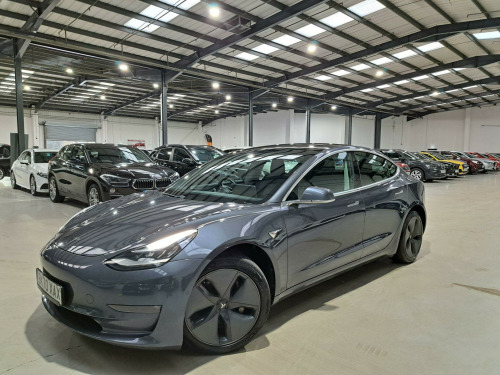 Tesla Model 3  (Dual Motor) Long Range Auto 4WDE 4dr