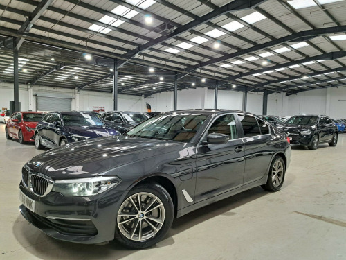 BMW 5 Series  2.0 530e 12kWh SE Auto Euro 6 (s/s) 4dr (17in Alloy)