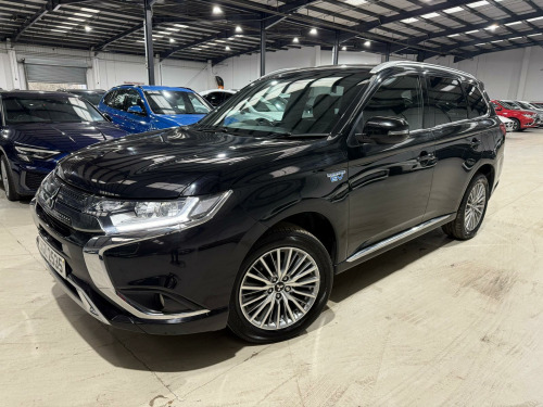 Mitsubishi Outlander  2.4h TwinMotor 13.8kWh Dynamic CVT 4WD Euro 6 (s/s) 5dr