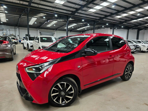 Toyota AYGO  1.0 VVT-i x-trend x-shift Euro 6 5dr (Safety Sense)