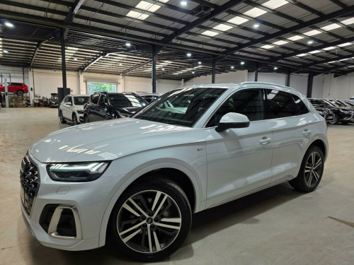 Audi Q5  2.0 TFSIe 55 Competition S Tronic quattro Euro 6 (s/s) 5dr 17.9kWh