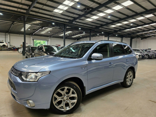 Mitsubishi Outlander  2.0h 12kWh GX3h CVT 4WD Euro 5 (s/s) 5dr