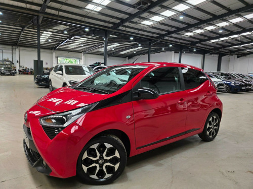 Toyota AYGO  1.0 VVT-i x-trend x-shift Euro 6 5dr (Safety Sense)