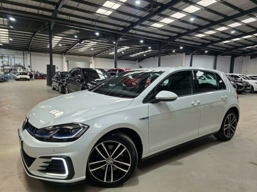 Volkswagen Golf  1.4 TSI 8.7kWh GTE DSG Euro 6 (s/s) 5dr