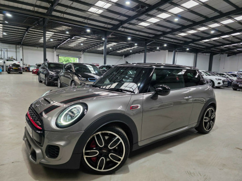MINI Hatch  2.0 John Cooper Works Auto Euro 6 (s/s) 3dr