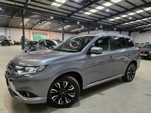 Mitsubishi Outlander  2.0h 12kWh 4h CVT 4WD Euro 6 (s/s) 5dr