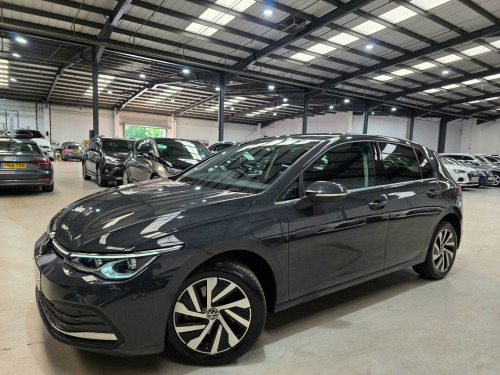 Volkswagen Golf  1.4 TSI 13kWh Style DSG Euro 6 (s/s) 5dr