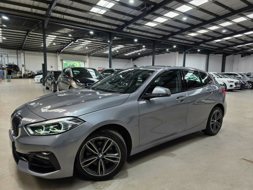 BMW 1 Series  1.5 118i Sport (LCP) DCT Euro 6 (s/s) 5dr
