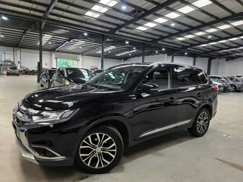 Mitsubishi Outlander  2.2 DI-D 4 Auto 4WD Euro 6 5dr