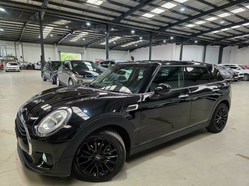 MINI Clubman  1.5 Cooper Euro 6 (s/s) 6dr