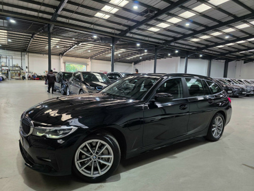 BMW 3 Series  2.0 330e 12kWh SE Pro Touring Auto Euro 6 (s/s) 5dr
