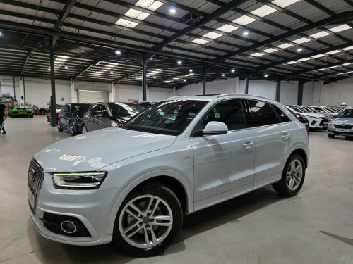 Audi Q3  2.0 TDI S line S Tronic quattro Euro 5 (s/s) 5dr