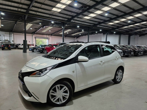 Toyota AYGO  1.0 VVT-i x-pression x-shift Euro 6 5dr